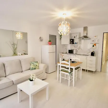 Apartment Sweet *